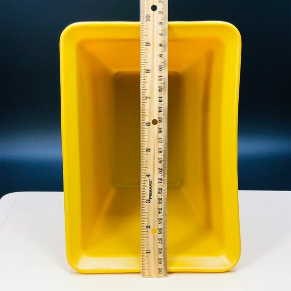 Vintage 60s Rubbermaid Mustard Yellow Plastic Small Trash Can Wastebasket - Picture 10 of 11